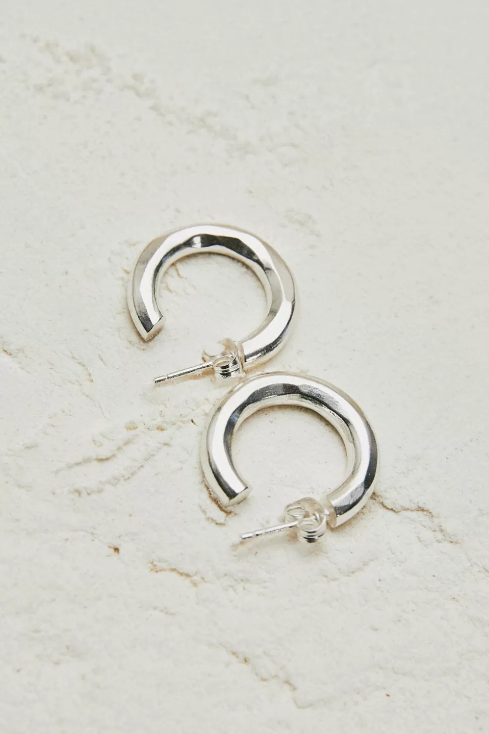 eseOese EARRINGS HOOPS BOLD SILVER Hot