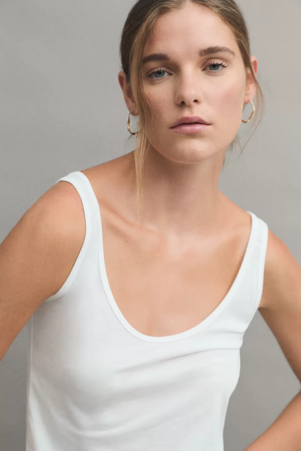 eseOese NESTEA COTTON TANK TOP OFFWHITE Shop